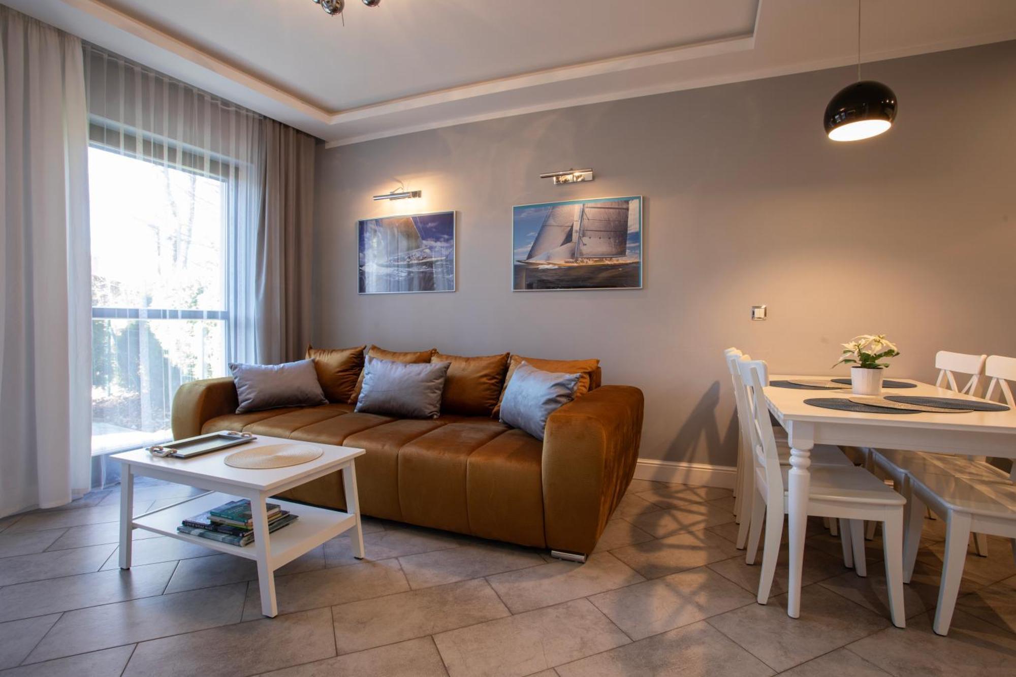 Apartamenty Home Sweet Home シクラルスカ・ポレンバ エクステリア 写真