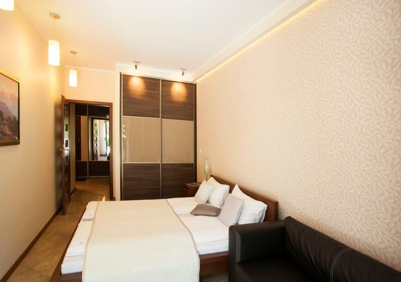 Apartamenty Home Sweet Home シクラルスカ・ポレンバ エクステリア 写真